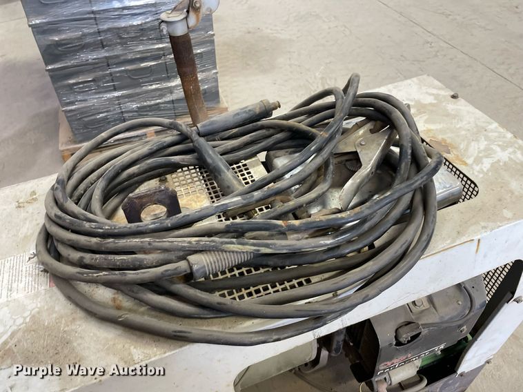 image for item NY9630 Hobart Champion 16  welder/generator