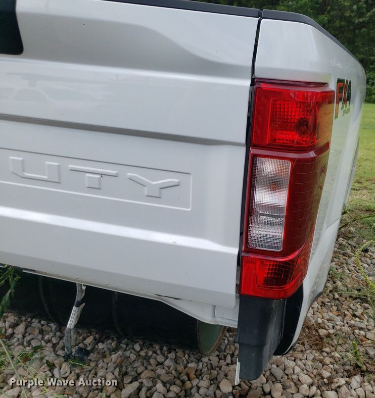 image for item OB9758 Ford F350  pickup truck parts