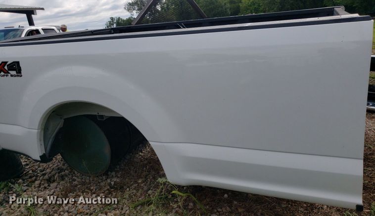 image for item OB9758 Ford F350  pickup truck parts