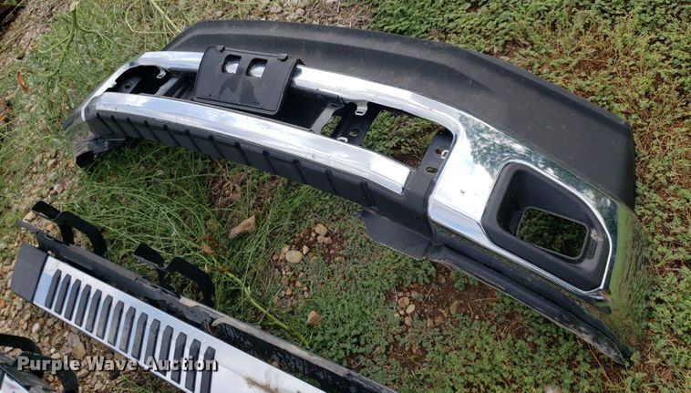 image for item OB9758 Ford F350  pickup truck parts