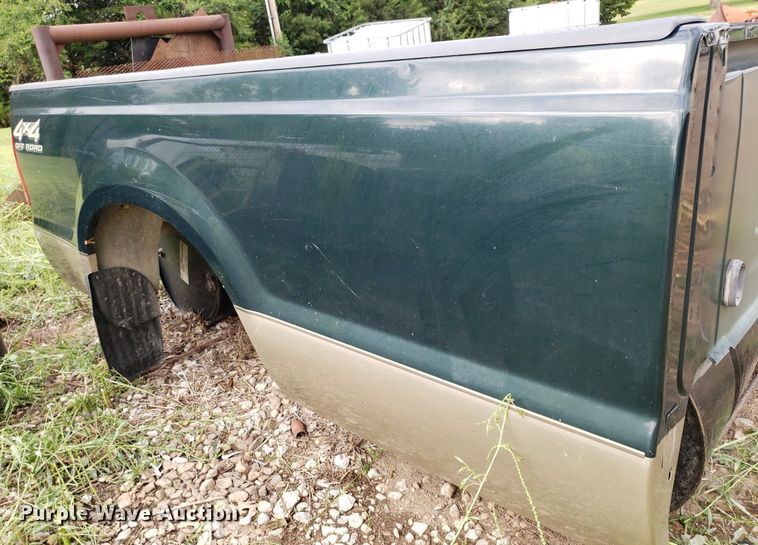 image for item OB9759 Ford F250  pickup truck parts