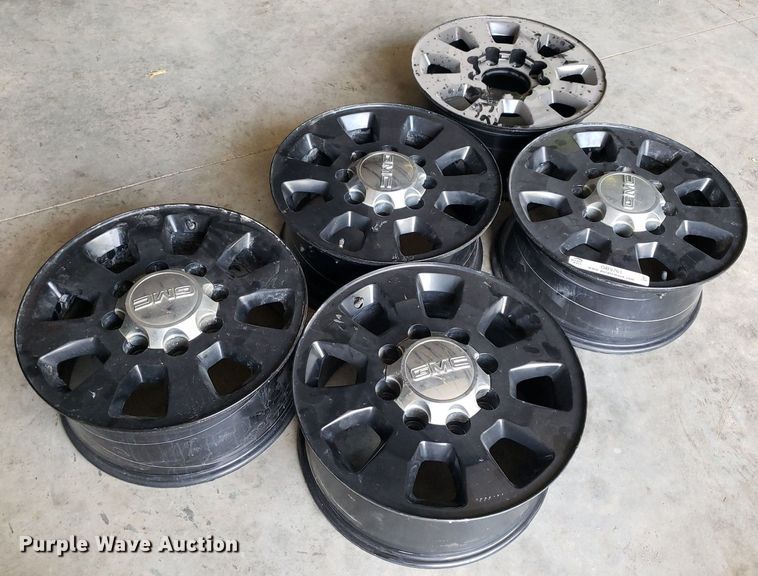 image for item OB9761 (5) 18' wheels