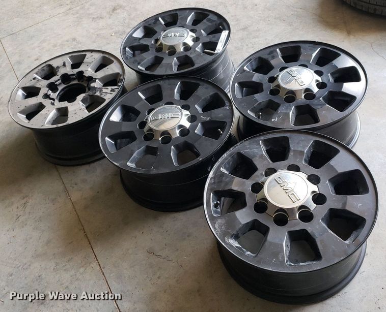 image for item OB9761 (5) 18' wheels