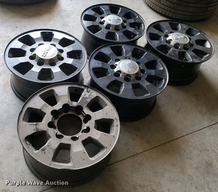 image for item OB9761 (5) 18' wheels