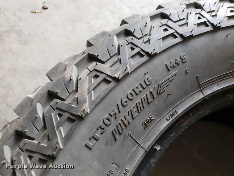 image for item OB9762 (4) Mickey Thompson Baja ATZ LT305/60R18 tires