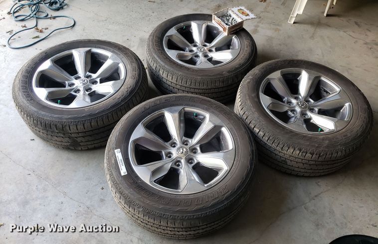 image for item OB9764 (4) Bridgestone Dueller H/L 275/55R20 tires and wheels