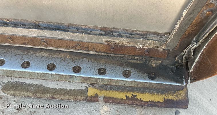 image for item OC9337 Dymax  pushout bucket