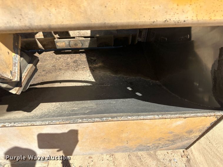 image for item OC9337 Dymax  pushout bucket