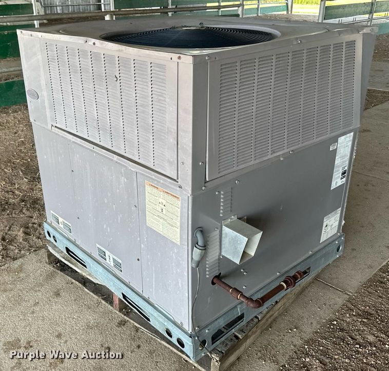 image for item OC9359 (2) HVAC units
