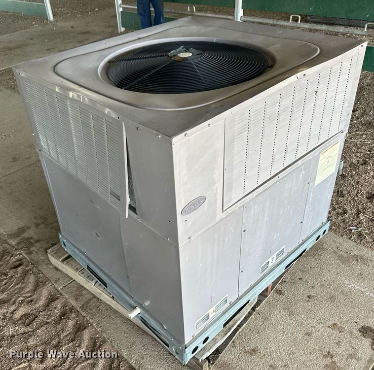 image for item OC9359 (2) HVAC units