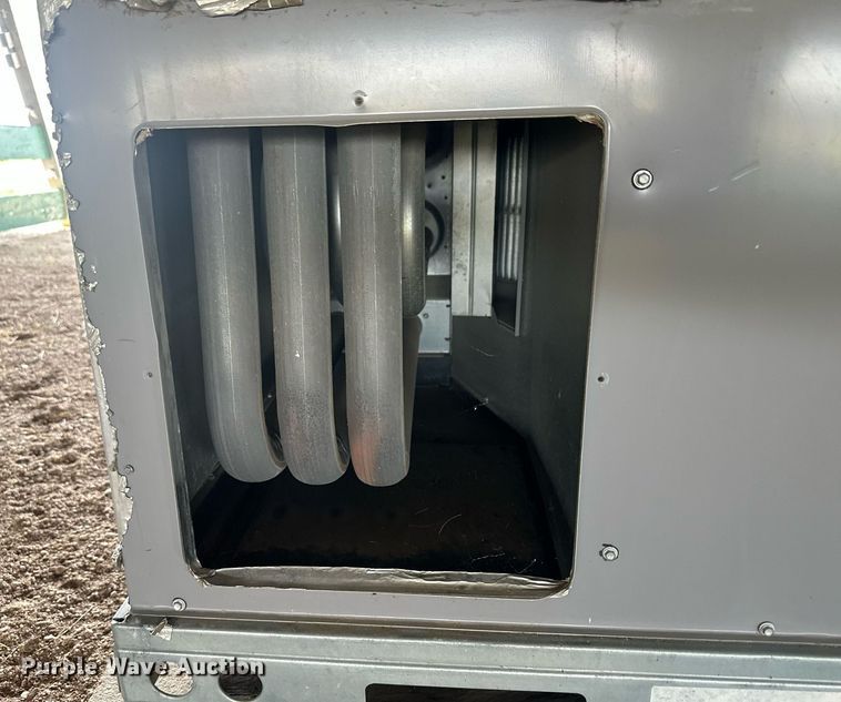 image for item OC9359 (2) HVAC units