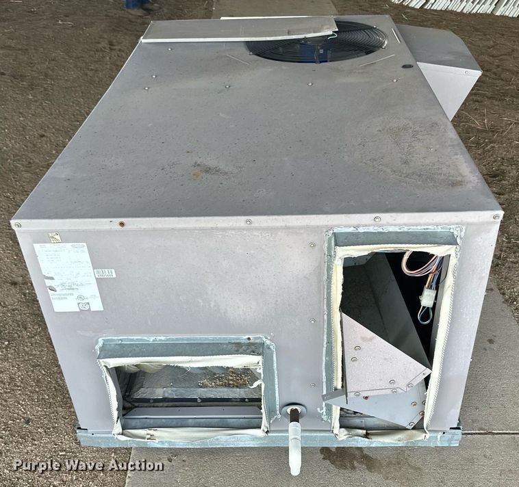 image for item OC9360 (2) Carrier HVAC units