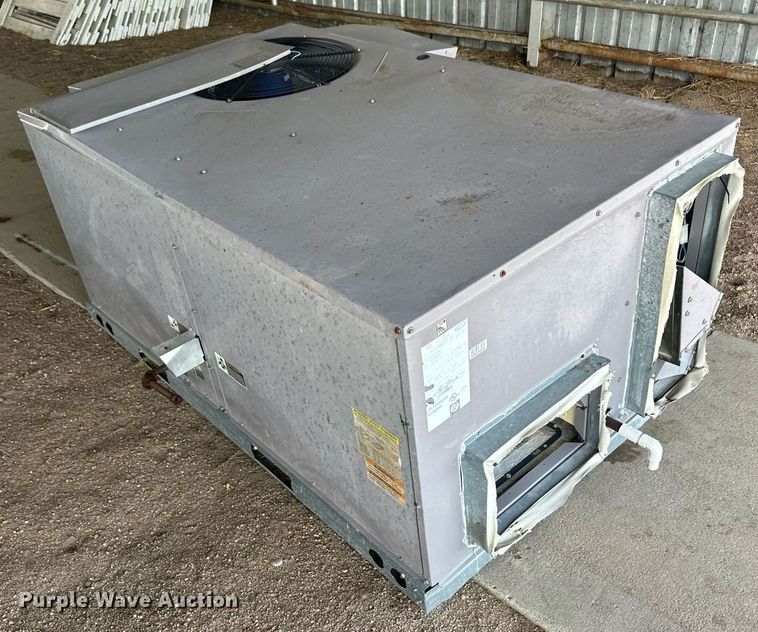 image for item OC9360 (2) Carrier HVAC units