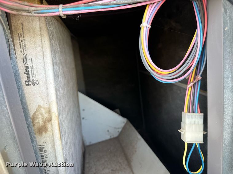 image for item OC9360 (2) Carrier HVAC units