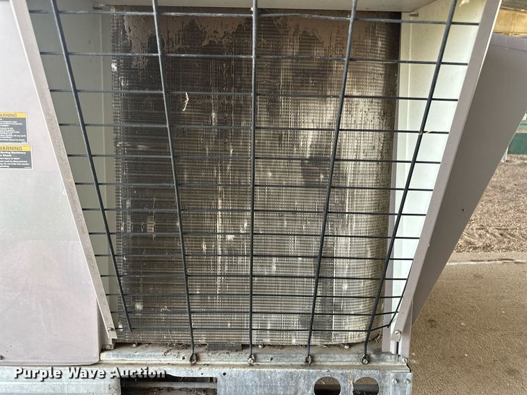 image for item OC9360 (2) Carrier HVAC units