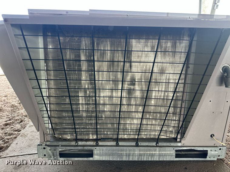 image for item OC9360 (2) Carrier HVAC units