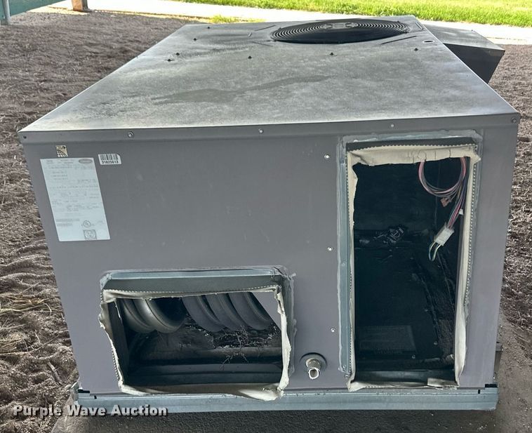 image for item OC9360 (2) Carrier HVAC units
