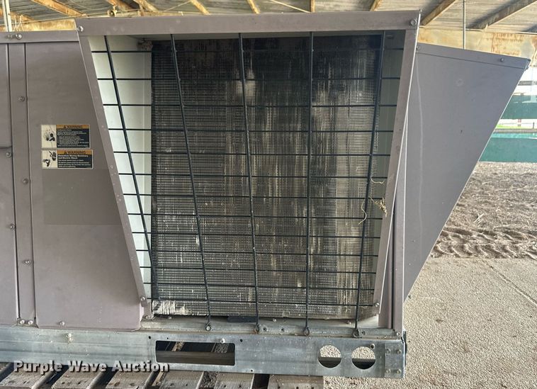 image for item OC9360 (2) Carrier HVAC units