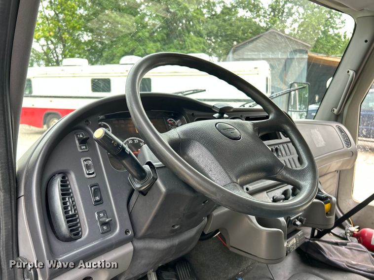 image for item OK9778 2012 Freightliner S2C  shuttle bus