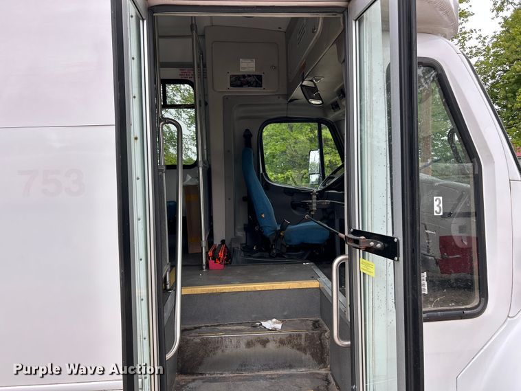 image for item OK9778 2012 Freightliner S2C  shuttle bus