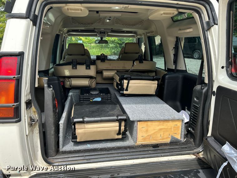 image for item OK9782 2003 Land Rover Discovery  SUV