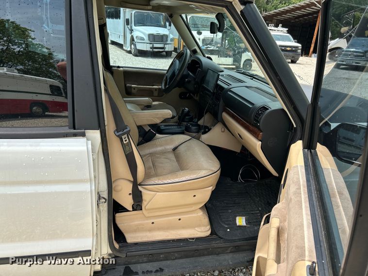 image for item OK9782 2003 Land Rover Discovery  SUV