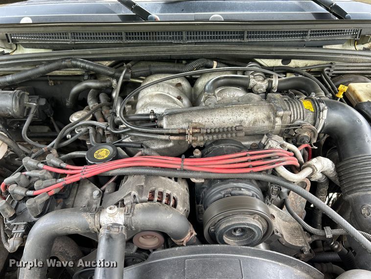 image for item OK9782 2003 Land Rover Discovery  SUV