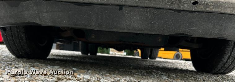 image for item OK9783 2009 Chevrolet Express 4500  shuttle bus