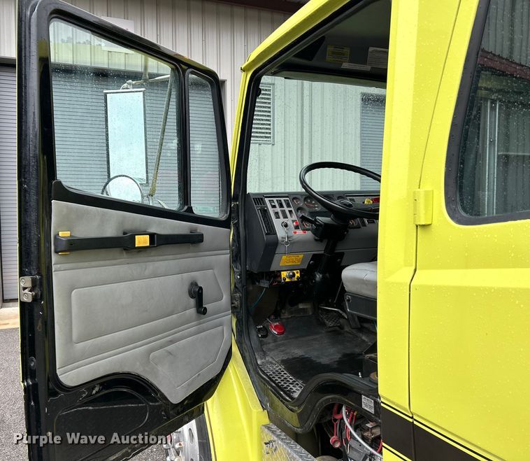 image for item OK9788 1993 Freightliner FL80  fire truck