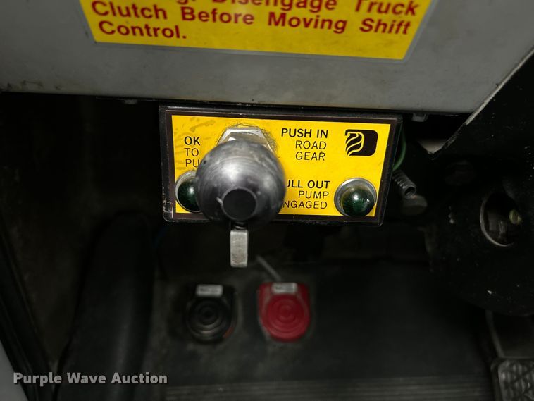 image for item OK9788 1993 Freightliner FL80  fire truck