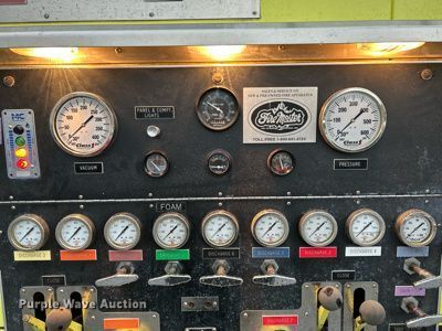 image for item OK9788 1993 Freightliner FL80  fire truck