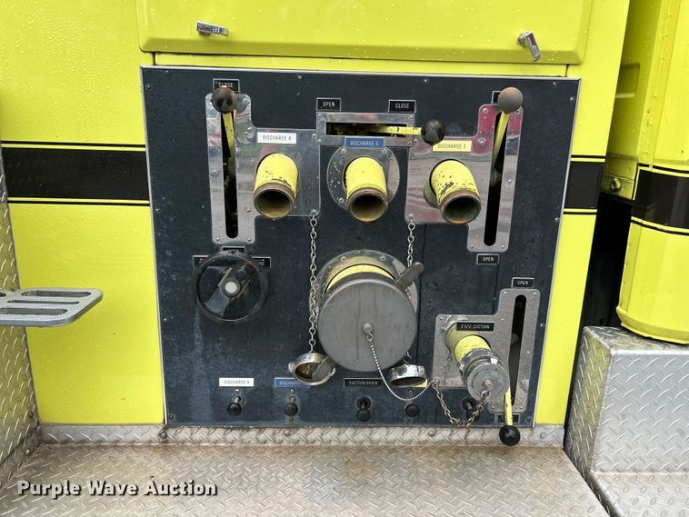 image for item OK9788 1993 Freightliner FL80  fire truck