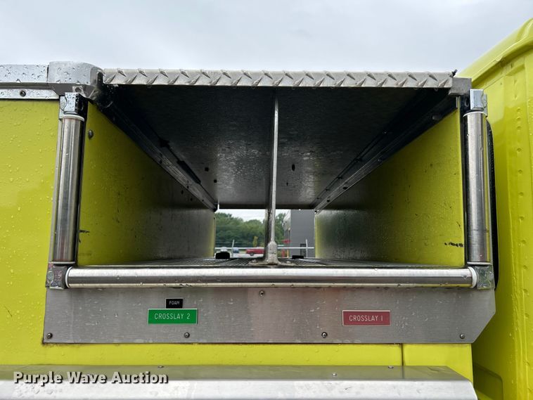 image for item OK9788 1993 Freightliner FL80  fire truck