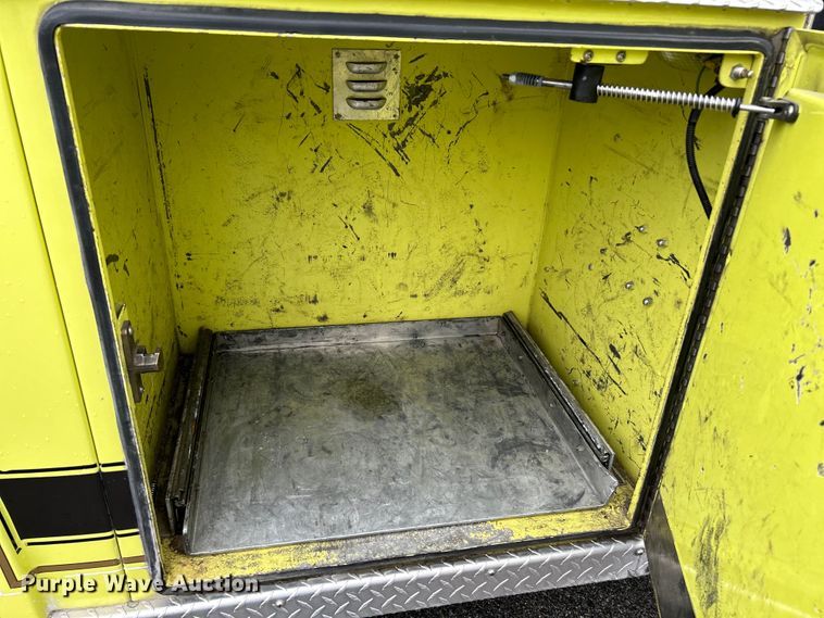 image for item OK9788 1993 Freightliner FL80  fire truck