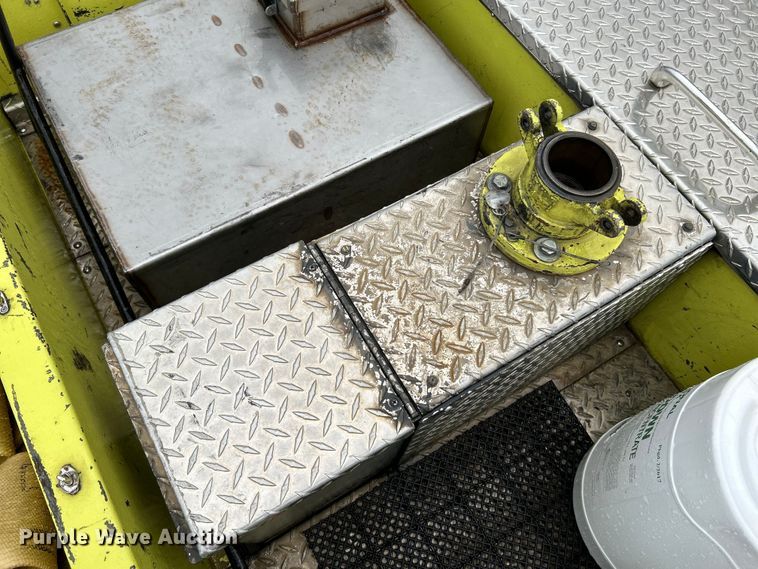 image for item OK9788 1993 Freightliner FL80  fire truck