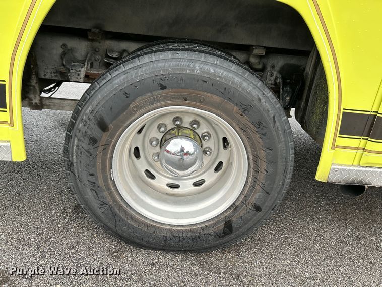 image for item OK9788 1993 Freightliner FL80  fire truck