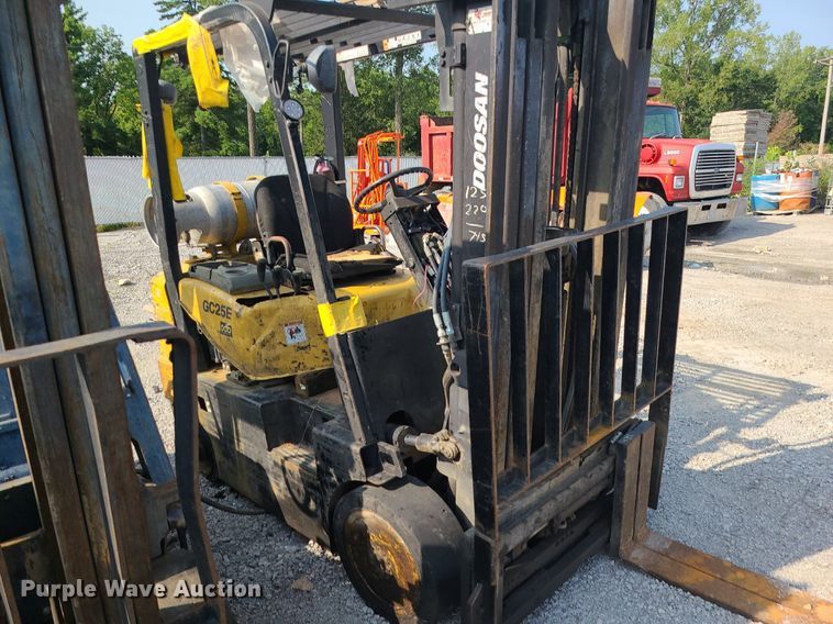 image for item ZA0336 Doosan GC25E-3  forklift