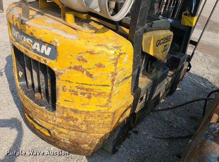 image for item ZA0336 Doosan GC25E-3  forklift