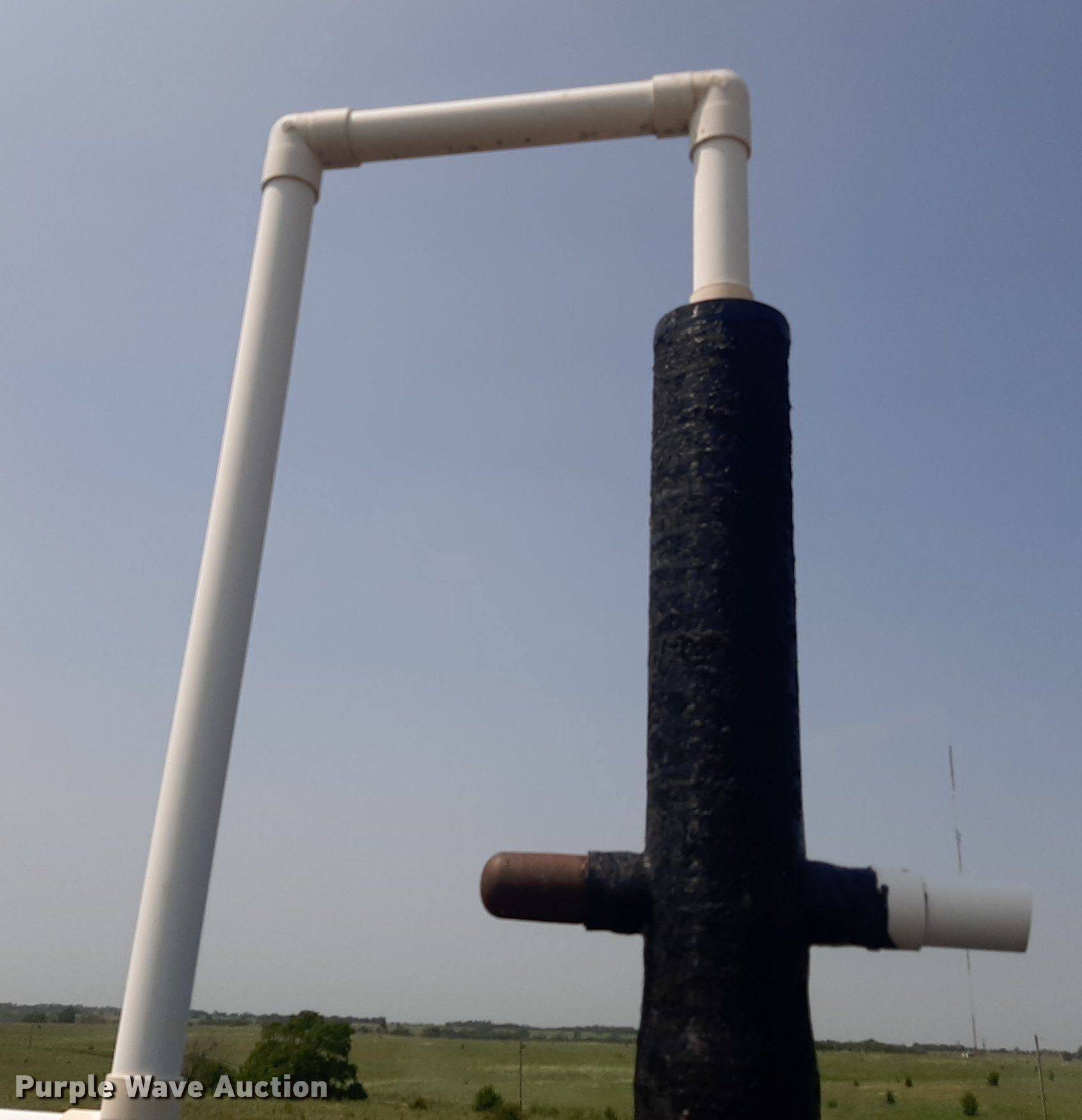 Fiberglass gun barrel tank in Winfield, KS Item DO3069 sold Purple Wave