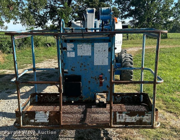 image for item DI7959 2000 Genie Z-45/25J  boom lift