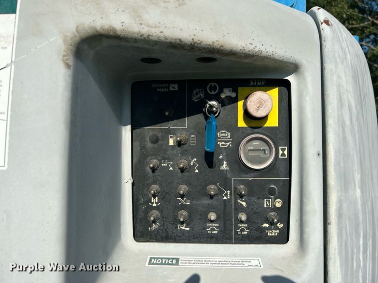 image for item DI7959 2000 Genie Z-45/25J  boom lift