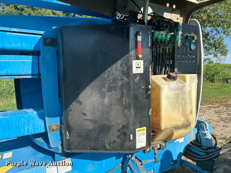 image for item DI7959 2000 Genie Z-45/25J  boom lift