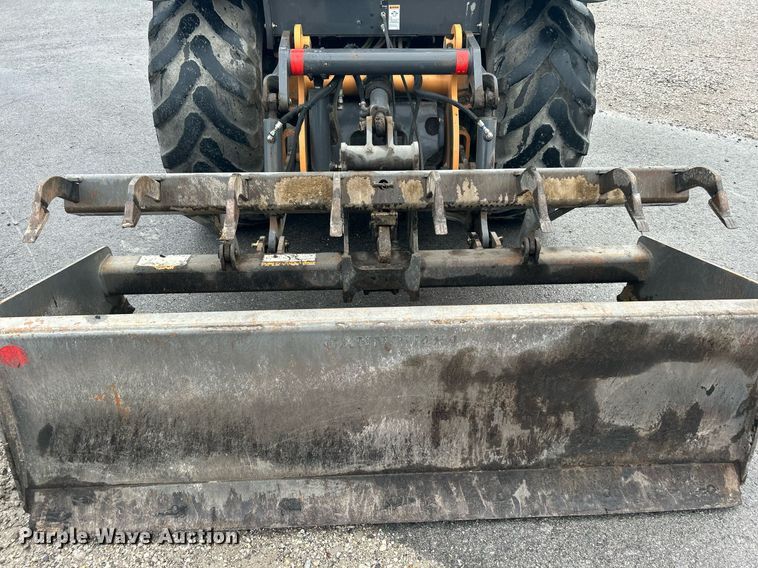 image for item DI7961 2017 Case 570N EP  landscape tractor