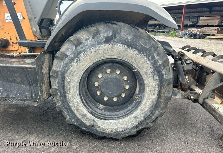 image for item DI7961 2017 Case 570N EP  landscape tractor