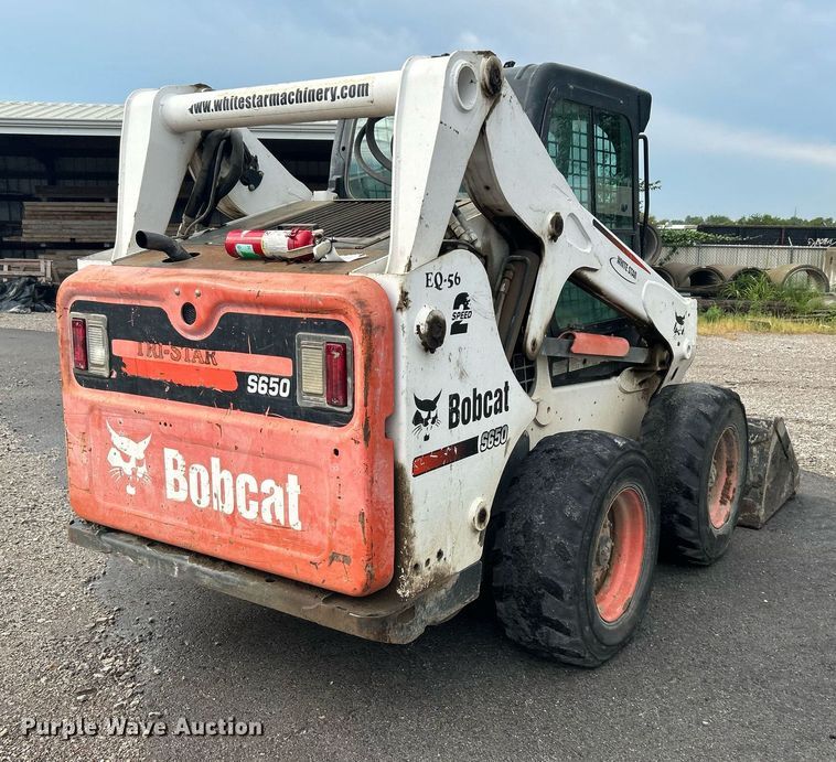 image for item DI7962 2013 Bobcat S650  skid steer loader