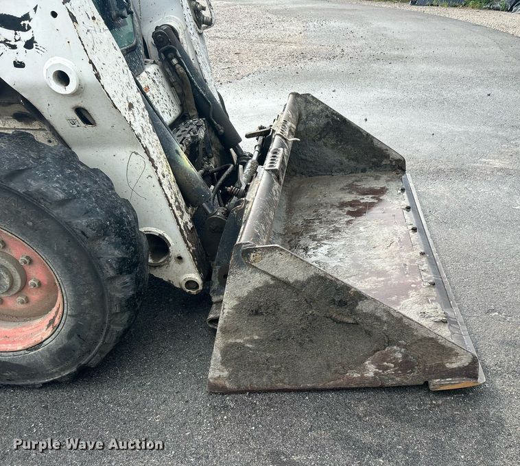 image for item DI7962 2013 Bobcat S650  skid steer loader