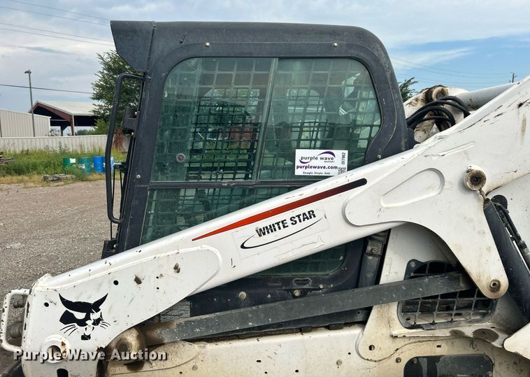image for item DI7962 2013 Bobcat S650  skid steer loader