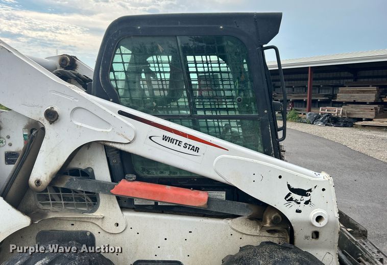image for item DI7962 2013 Bobcat S650  skid steer loader