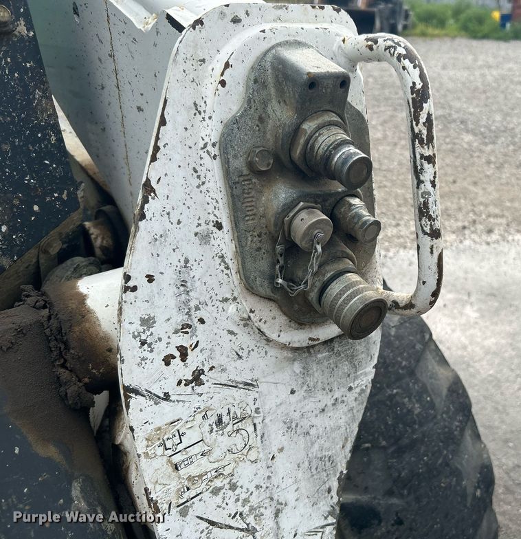 image for item DI7962 2013 Bobcat S650  skid steer loader