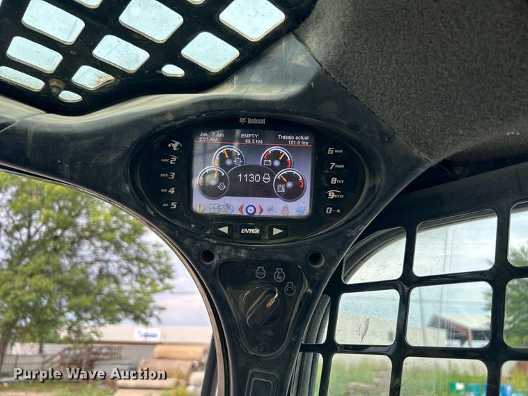 image for item DI7962 2013 Bobcat S650  skid steer loader